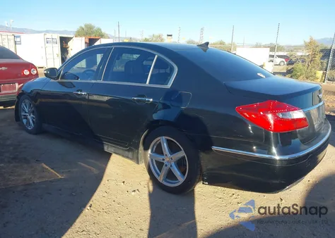 2014 Hyundai Genesis 3.8 из США, поврежденный, VIN KMHGC4DD9EU262900